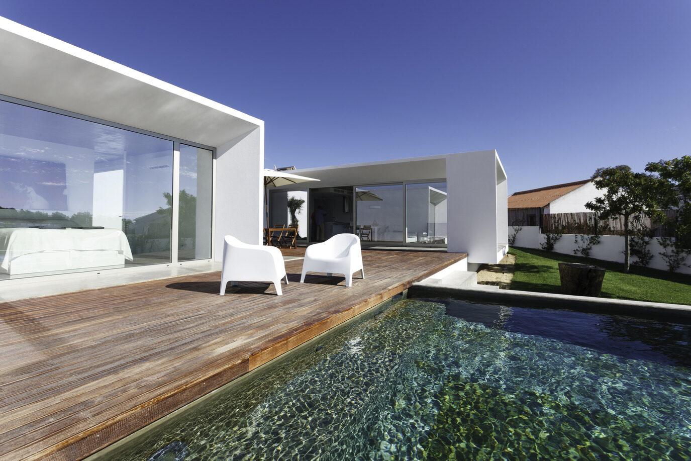 deck next to pool